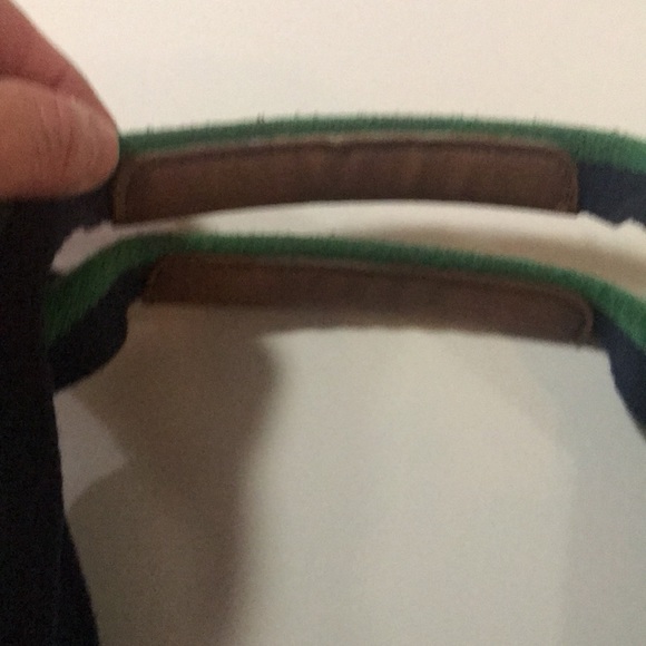 Tommy Hilfiger American Classic Purse - inside zipper and 4 outside comp… - Picture 3 of 16